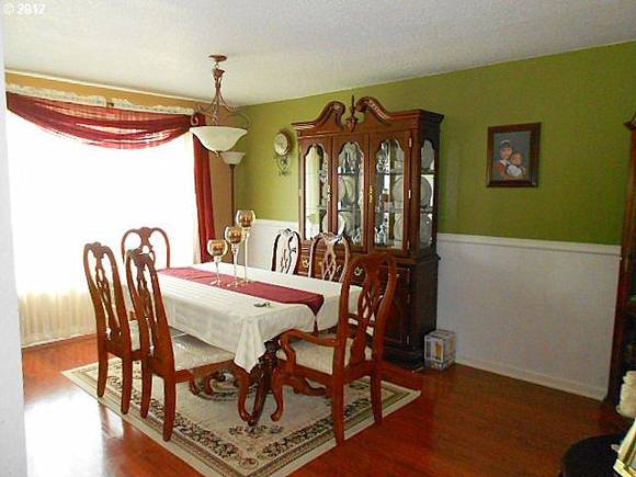 3_12636408_4_1337632796_636x435